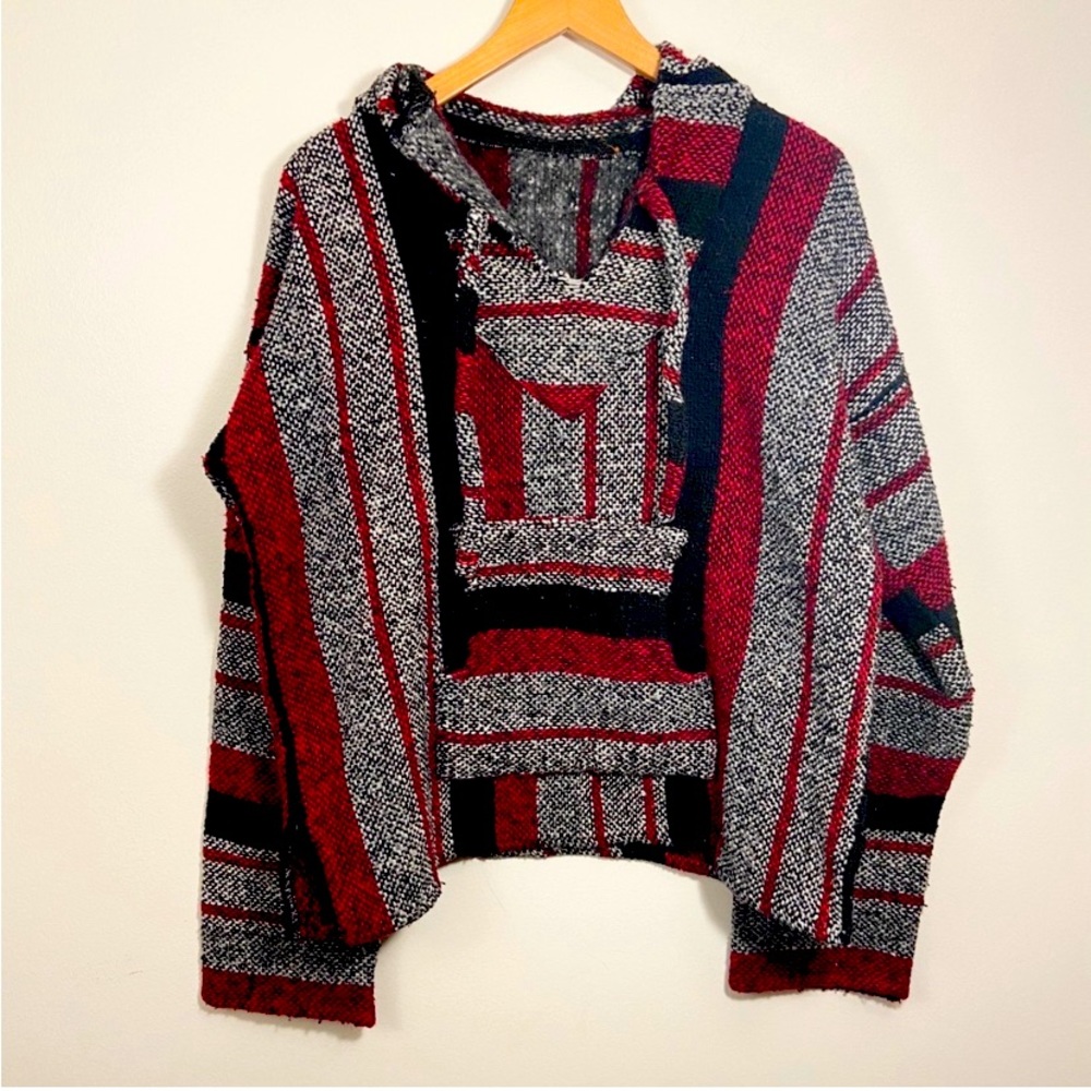 Baja hoodie w/ front pocket